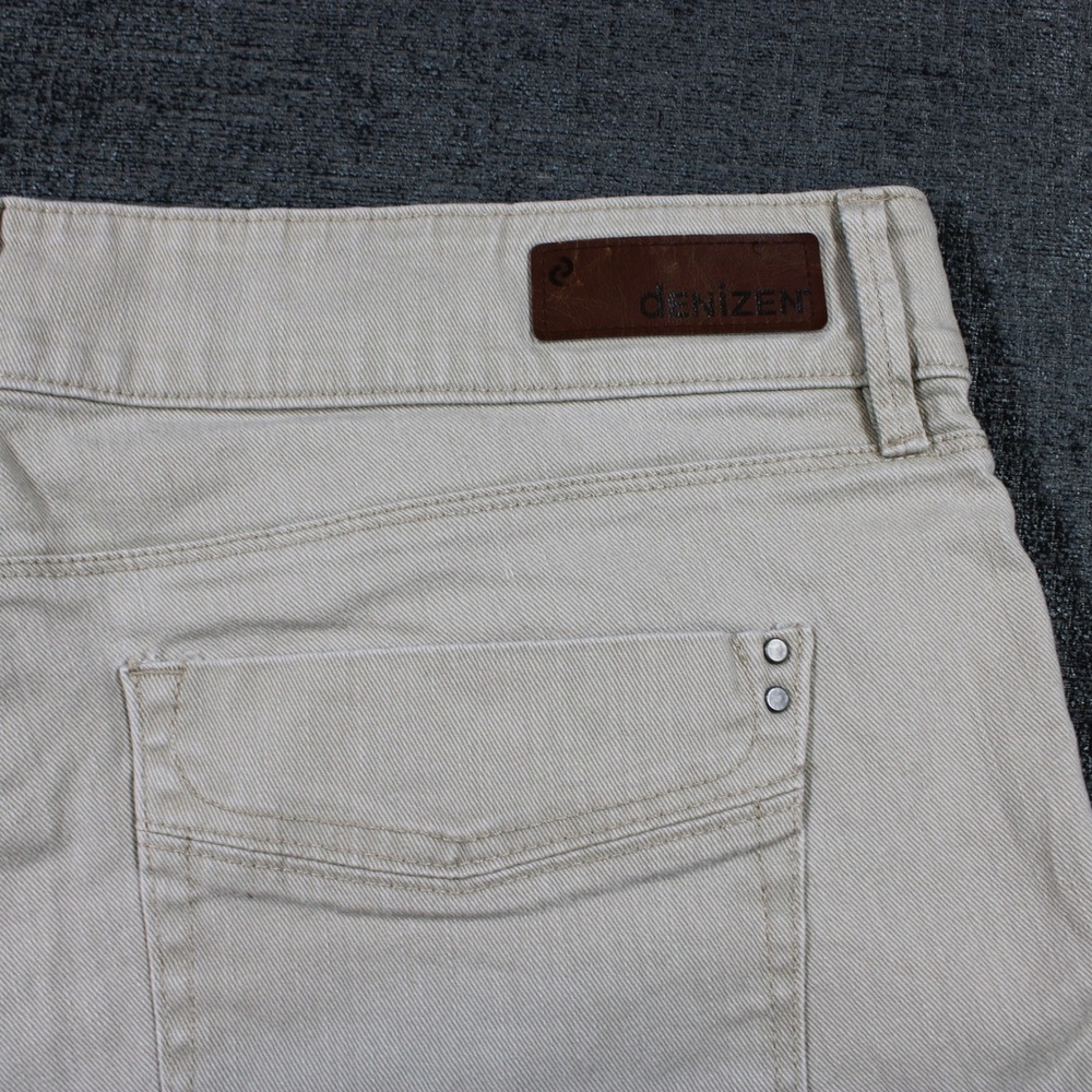 Denizen from Levi's Womens Khaki Chino Shorts Tan Double Button Cuffed Size 12 - Picture 4 of 13